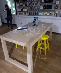 Tienda móvil fue visitada anoche por malandros