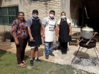 Olla popular en la Capilla Inmaculada Concepción del tercer barrio